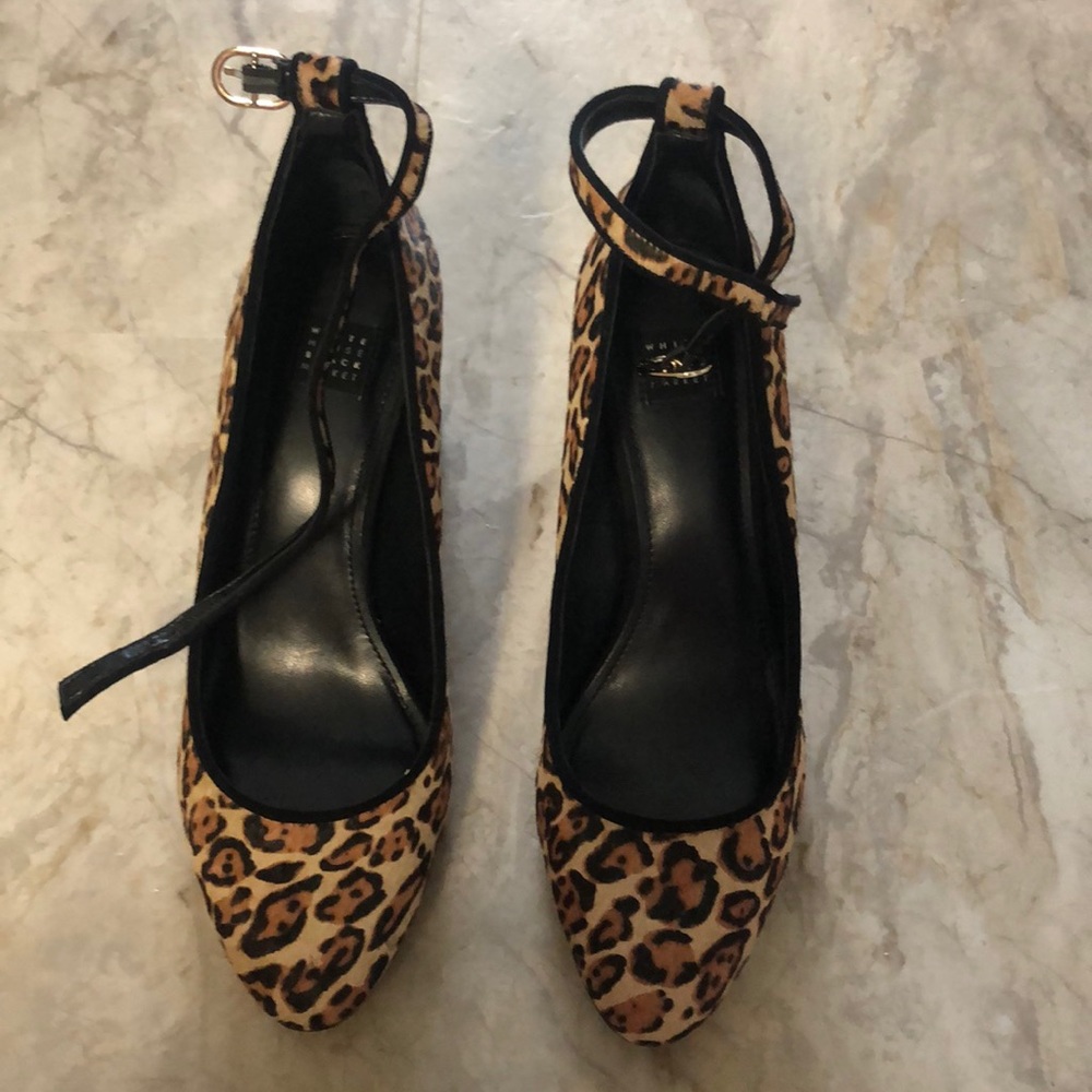 Leopard Printed Haircalf Chunky Heels Size 9